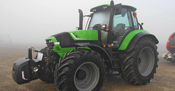 2014 Deutz-Fahr 6210 C-Shift MFWD tractor sold in Caorso, IT
