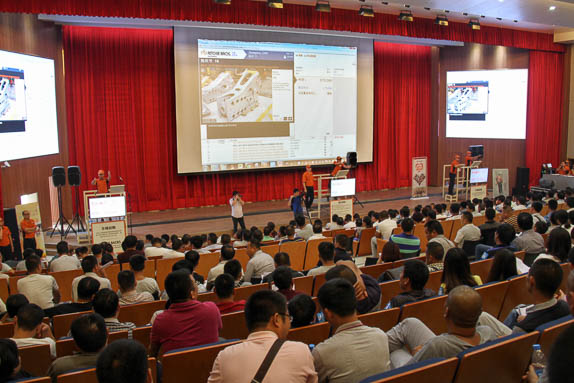 Crowds at Ritchie Bros. auction in China